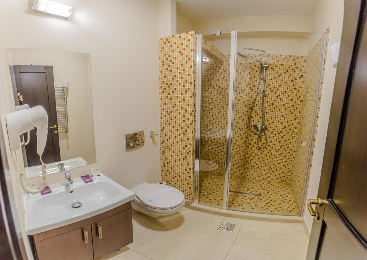 Hostel Parc Fălticeni Εξωτερικό φωτογραφία