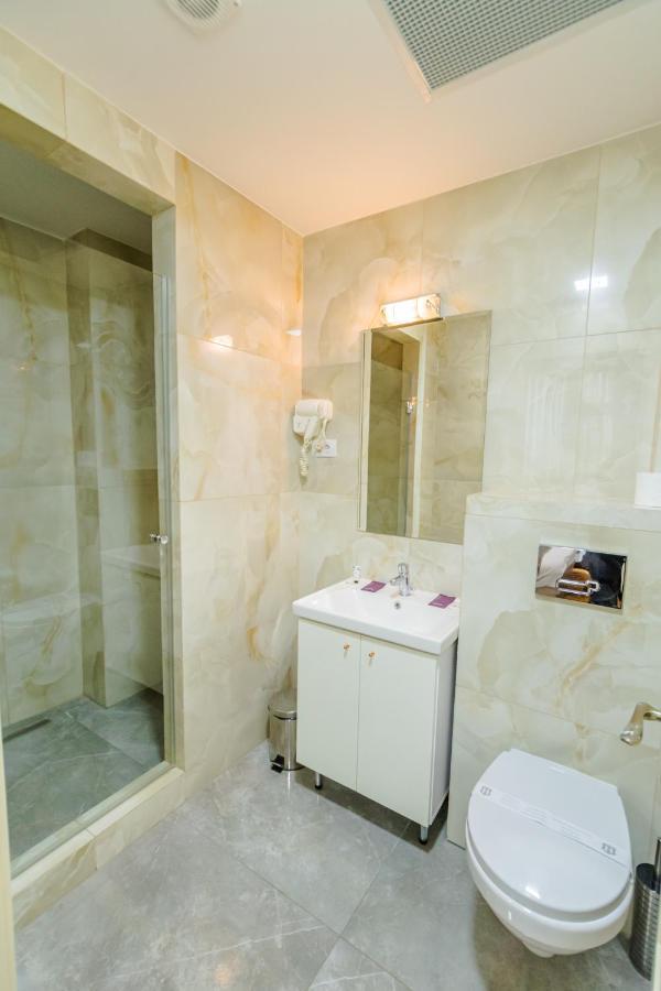 Hostel Parc Fălticeni Εξωτερικό φωτογραφία